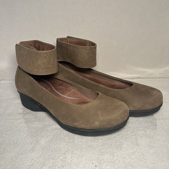 Dansko Lulu Ankle Strap Wedges Comfort Shoes Leather Taupe Brown Women 6.5-7 - Picture 8 of 8